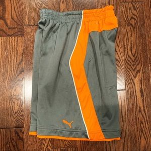 {Puma} Shorts, S